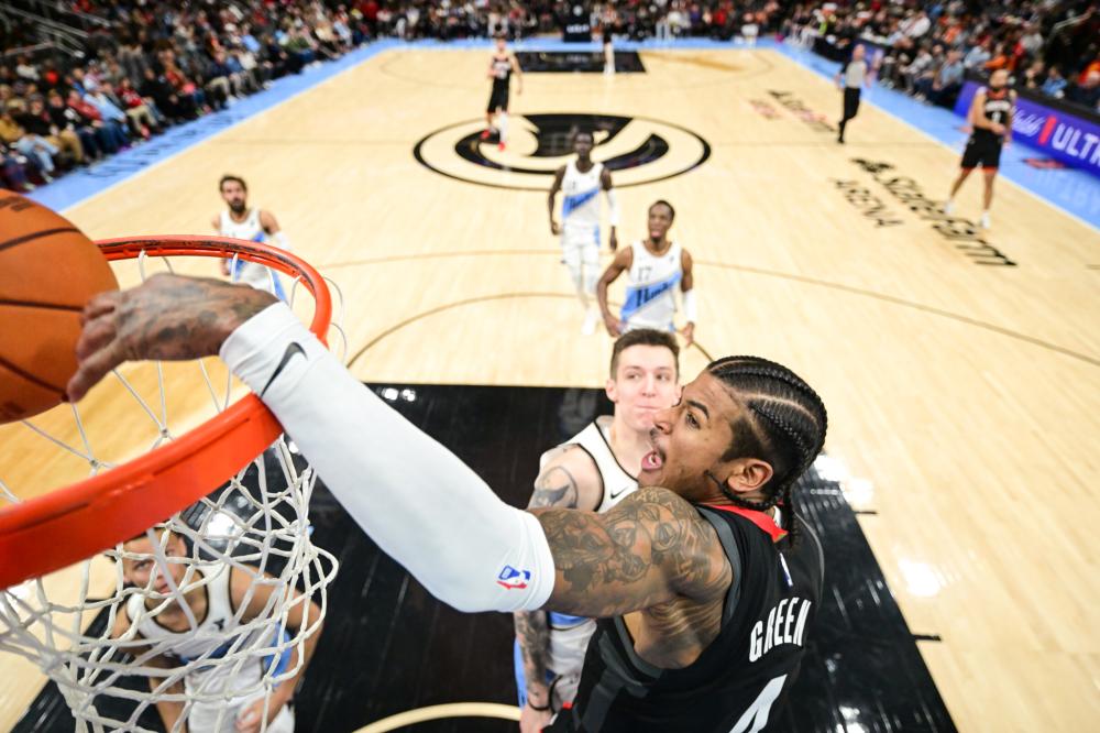 易斯崭露头 易斯崭露头