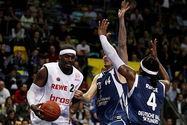 强队的友谊 强队的友谊