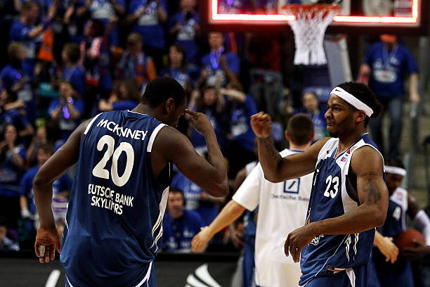 爆的双手扣 爆的双手扣